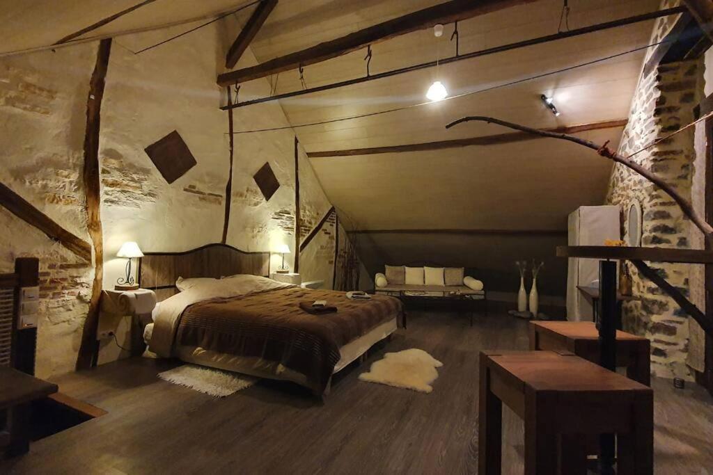 Unique Room With Great View In A Former Old Barn Troche Екстер'єр фото